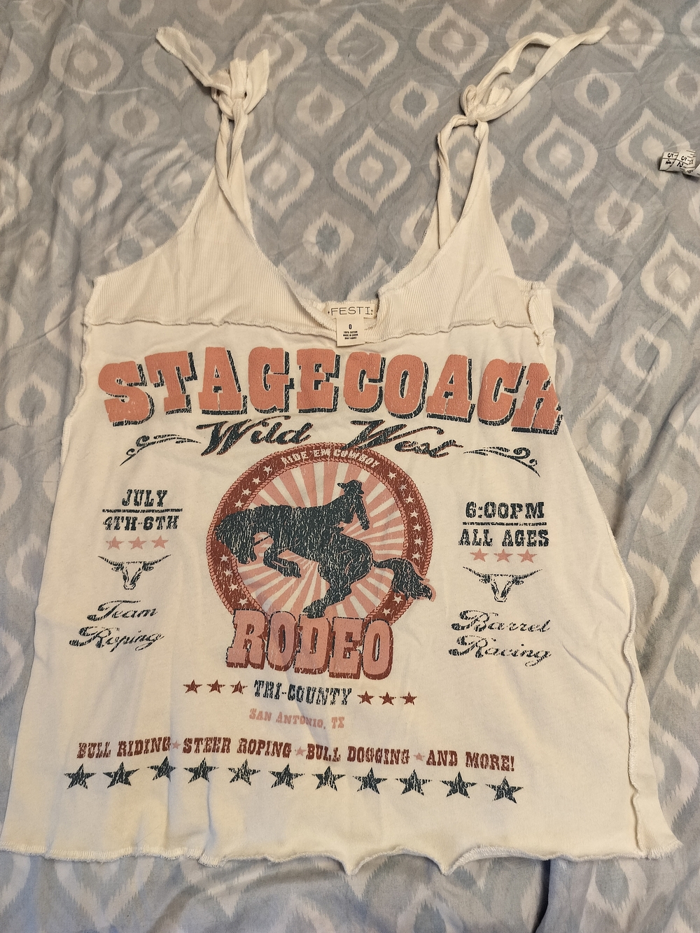 Torrid stagecoach Rodeo Graphic Tank Top - Cream & Rust
